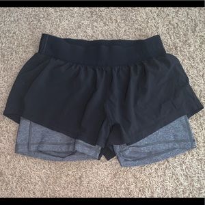 Lulu shorts with built in spandex